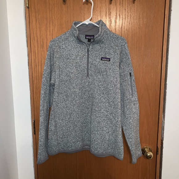 Patagonia Tops - Patagonia half zip